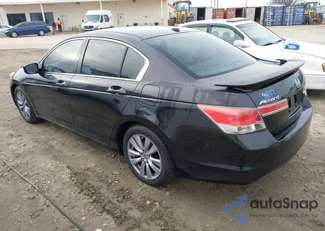 2011 Honda Accord 2.4 Ex-L z USA, uszkodzony, nr VIN 1HGCP2F8XBA048640